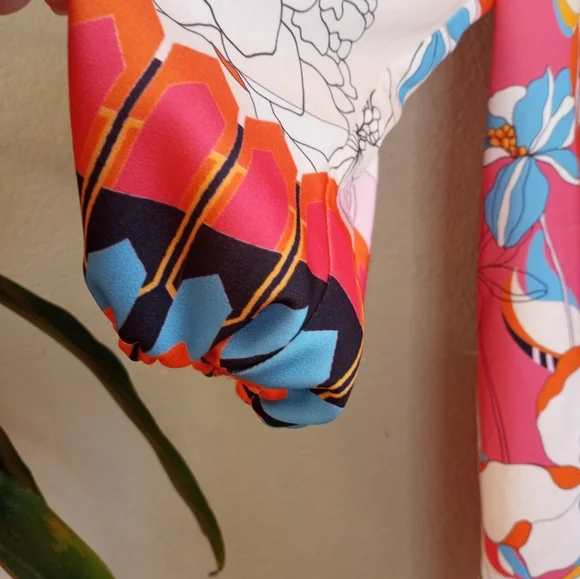 Ciebon Drea Floral Print Bohemian Keyhole Neckline Long Balloon Sleeve Mini - Picture 5 of 12